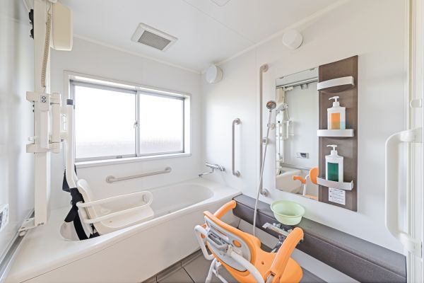 Elderly Bathtub Installation in Bedford